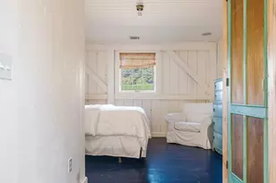 29500 Main Rd, Cutchogue, NY 11935 - Photo 13