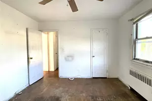 81-51 Langdale St, New Hyde Park, NY 11040 - Photo 13