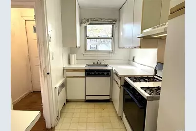 81-51 Langdale Street #207A, New Hyde Park, NY 11040 - Photo 7