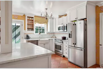 477 Montauk Highway, Westhampton Beach, NY 11978 - Photo 11