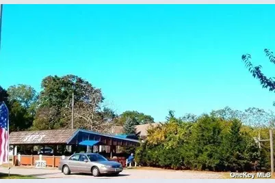 3670 Rocky Point Road, East Marion, NY 11939 - Photo 23