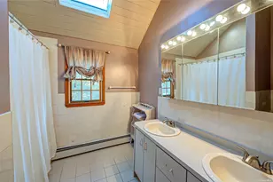 43 Hollins Ln, East Islip, NY 11730 - Photo 21