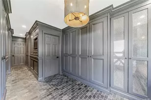 300 Maple St, Islip, NY 11751 - Photo 21