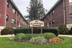 55 Tulip Ave Ave, Floral Park, NY 11001 - Photo 7