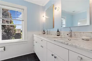 2803 Montauk Hwy, Bridgehampton, NY 11932 - Photo 17