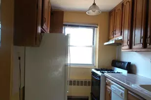 155-40 84th St, Howard Beach, NY 11414 - Photo 9