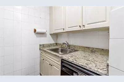 2400 Johnson Avenue #1B, Bronx, NY 10463 - Photo 13