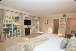 539 Manhasset Woods Rd, Manhasset, NY 11030 - Photo 13