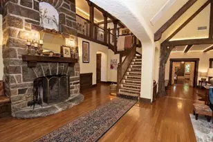 539 Manhasset Woods Rd, Manhasset, NY 11030 - Photo 3