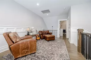 4 Arbutus Path, Port Jefferson, NY 11777 - Photo 15