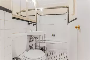 98-22 63rd Dr, Rego Park, NY 11374 - Photo 9