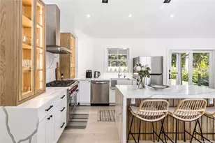 69 School St, Hampton Bays, NY 11946 - Photo 5