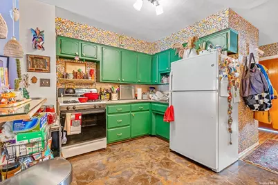 28-12 Astoria Boulevard, Astoria, NY 11102 - Photo 17