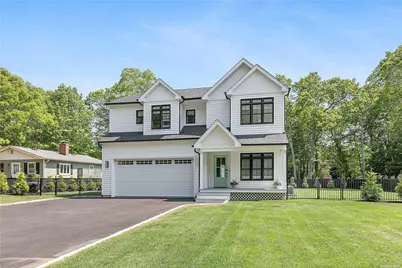 55 Squires Avenue, East Quogue, NY 11942 - Photo 1