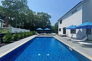 55 Squires Ave, East Quogue, NY 11942 - Photo 21