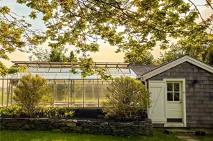 4170/3375+ Indian Neck Ln, Peconic, NY 11958 - Photo 11