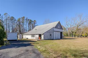 2055 Boisseau Ave, Southold, NY 11971 - Photo 35