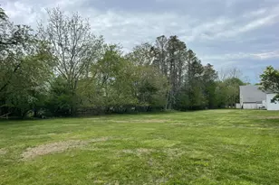 2055 Boisseau Ave, Southold, NY 11971 - Photo 43