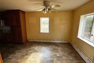 2468 River Rd, Calverton, NY 11933 - Photo 7