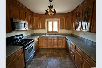 2468 River Road, Calverton, NY 11933 - Photo 9