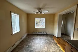 2468 River Rd, Calverton, NY 11933 - Photo 11