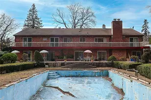 20 Rolling Hill Rd, Old Westbury, NY 11568 - Photo 35