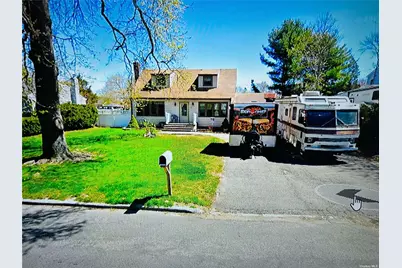 15 Orchid Lane, Commack, NY 11725 - Photo 1