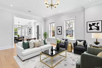 79 Farmview Road, Port Washington, NY 11050 - Photo 5