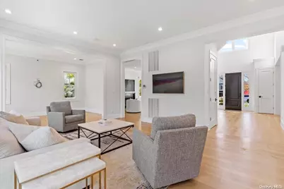 79 Farmview Road, Port Washington, NY 11050 - Photo 15