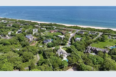 19 Hamilton Drive, Montauk, NY 11954 - Photo 1