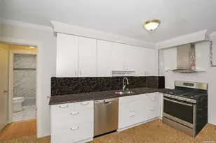 66 Kenmore Rd, Valley Stream, NY 11581 - Photo 13