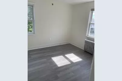 66 Kenmore Road, Valley Stream, NY 11581 - Photo 27