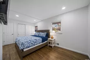 6 Rolling Hill Rd, Hampton Bays, NY 11946 - Photo 13