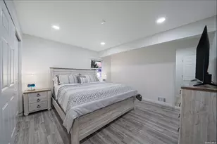 6 Rolling Hill Rd, Hampton Bays, NY 11946 - Photo 11