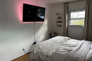 187-01 Ridgedale St, Springfield Gardens, NY 11413 - Photo 5