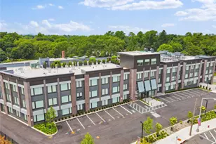 218 Middle Neck Rd, Great Neck, NY 11021 - Photo 29