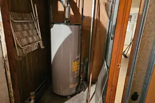 141-18 Lakewood Ave, Jamaica, NY 11435 - Photo 23