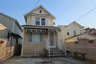 141-18 Lakewood Ave, Jamaica, NY 11435 - Photo 3