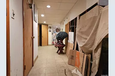 141-18 Lakewood Avenue, Jamaica, NY 11435 - Photo 21