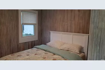 7 Crescent Walk, Seaview, NY 11770 - Photo 7