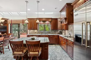 6 Heather Ct, Dix Hills, NY 11746 - Photo 13