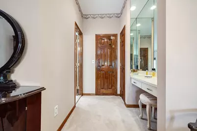 6 Heather Court, Dix Hills, NY 11746 - Photo 23