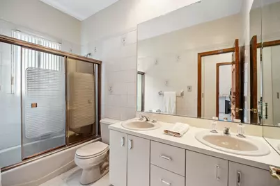 6 Heather Court, Dix Hills, NY 11746 - Photo 29