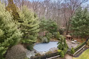 6 Heather Ct, Dix Hills, NY 11746 - Photo 41