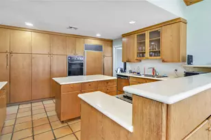 1230 Harbor Rd, Hewlett, NY 11557 - Photo 9