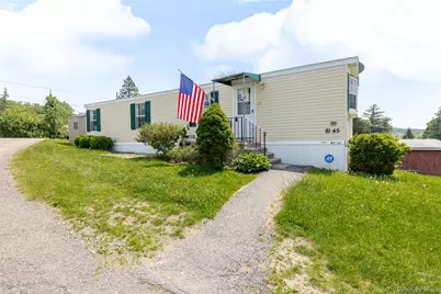 81 Route 6N Trailer 45, Mahopac, NY 10541 - Photo 1