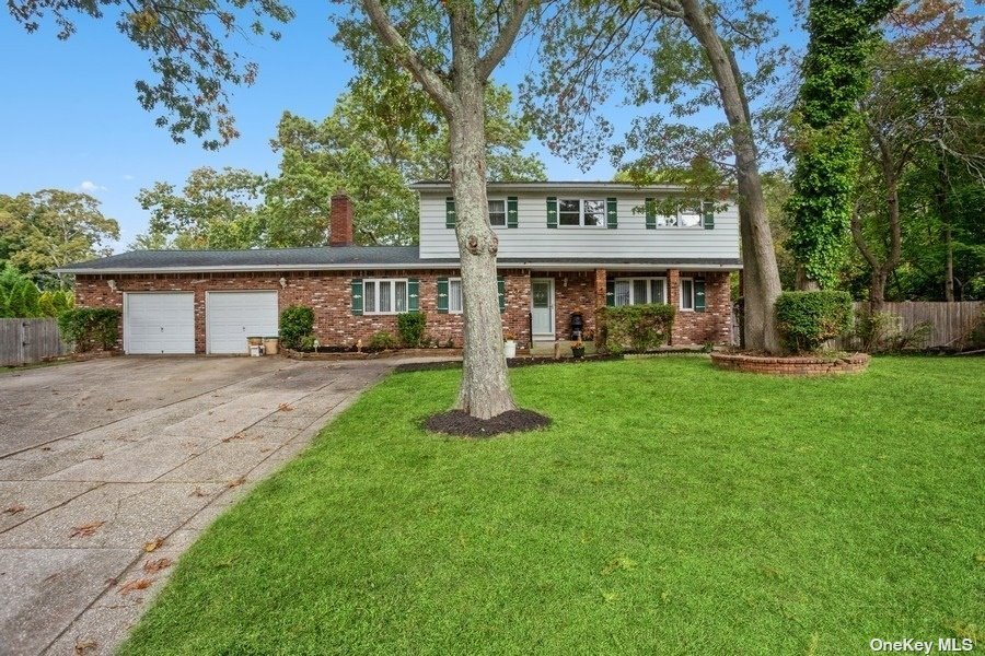 11 Val Ct Holbrook NY 11741 MLS L3438907 Coldwell Banker 11 Val Ct Holbrook NY 11741 MLS L3438907 Coldwell Banker