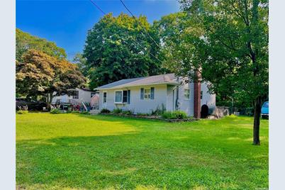 233 Beaver Drive, Mastic Beach, NY 11951 - Photo 1