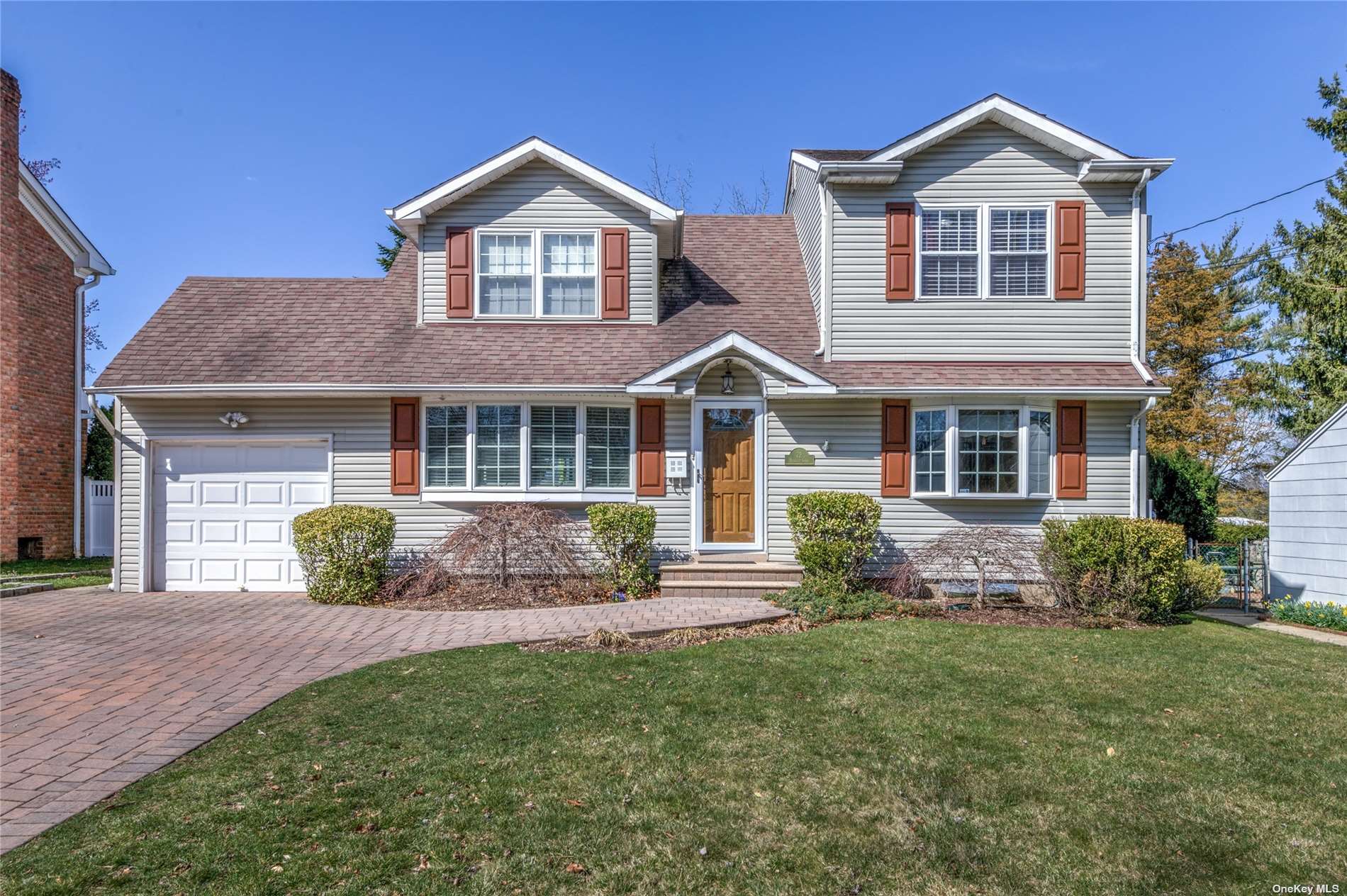 72 Hillside Ln, Syosset, NY 11791 MLS 3467856 Coldwell Banker