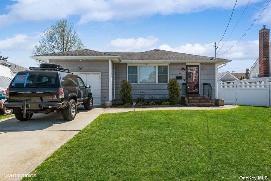 6 Elm Ave, Farmingdale, NY 11735 MLS 3473284 Coldwell Banker